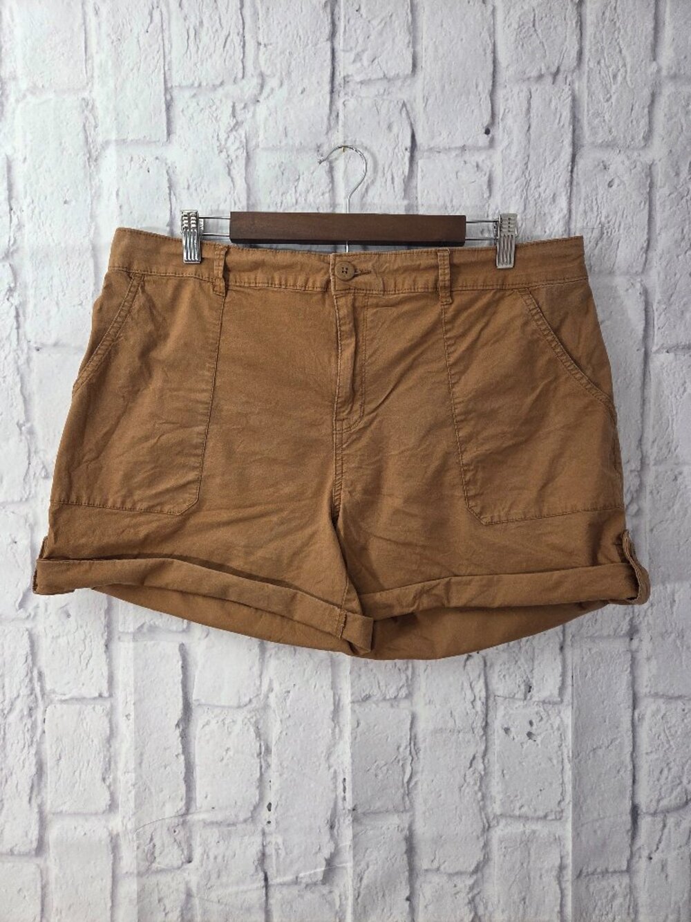 Social Standard by Sanctuary XXL Dark Tan Button Cuff Casual Summer Shorts - Picture 1 of 8